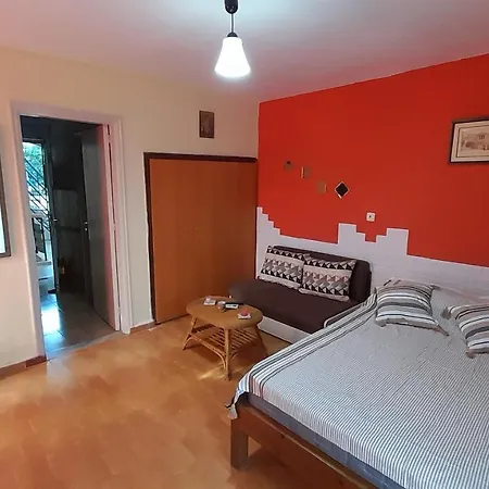 Y.m.apartment * Rhodes City